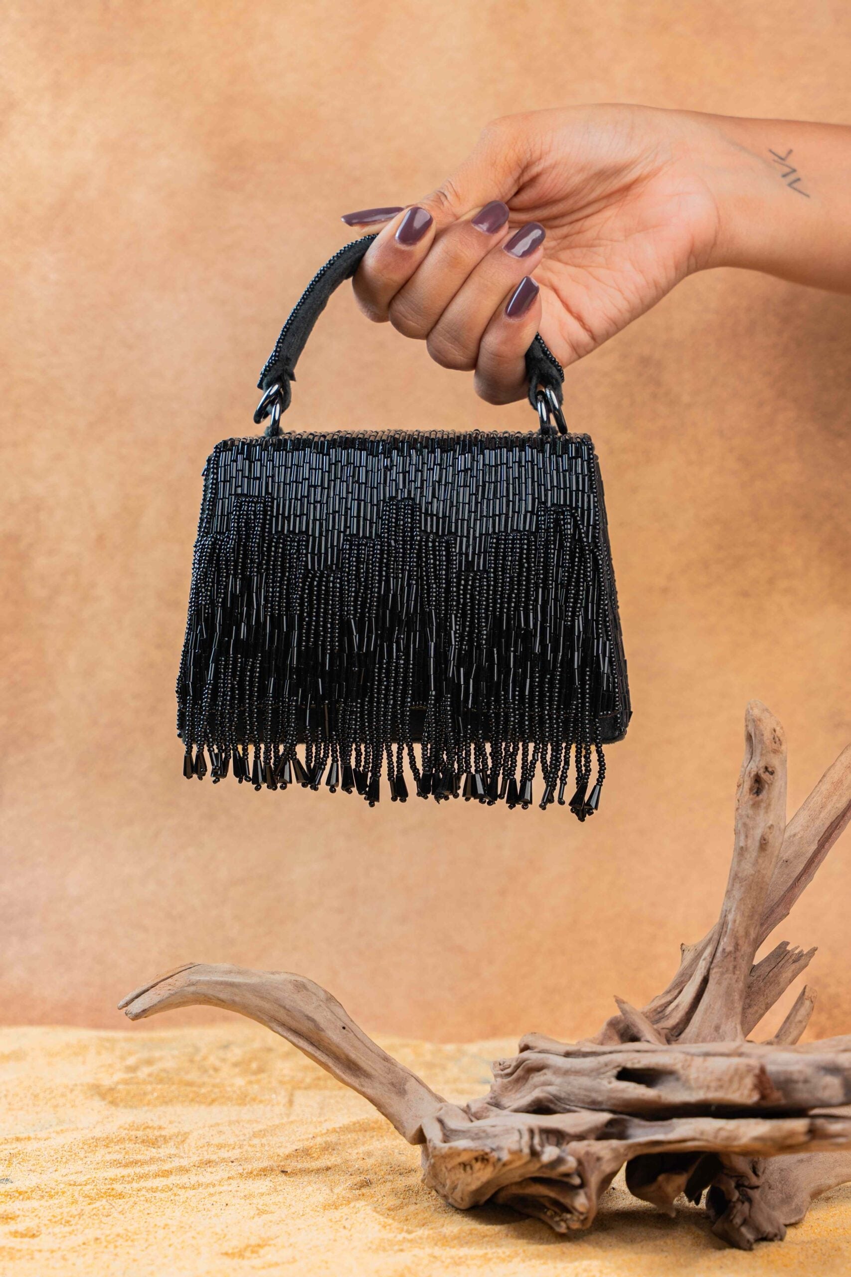 Salli En vie Mini Kasse Tassel Black
