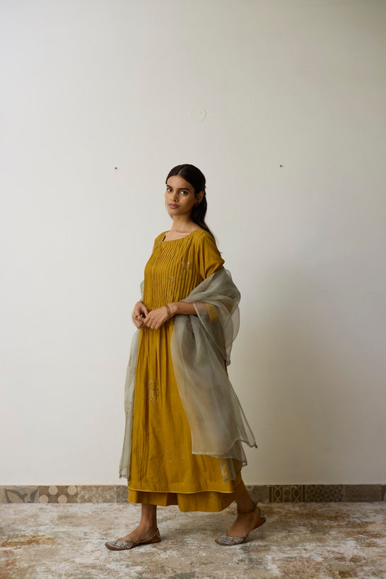 YUKTA | Turmeric Yellow Handloom Cotton Kurta Set