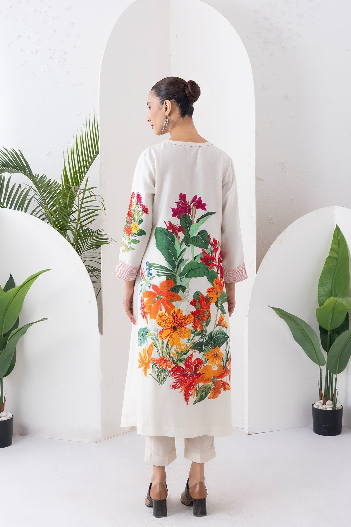 Ivory Silk Chanderi Tunic With Artistic Floral Placement Prints Set (2 PCS)