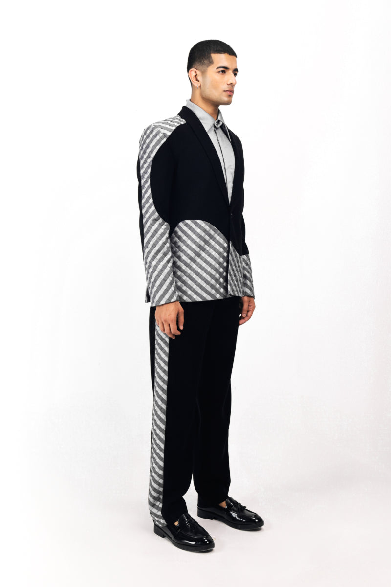 GRAPHITE SERENE BLAZER
