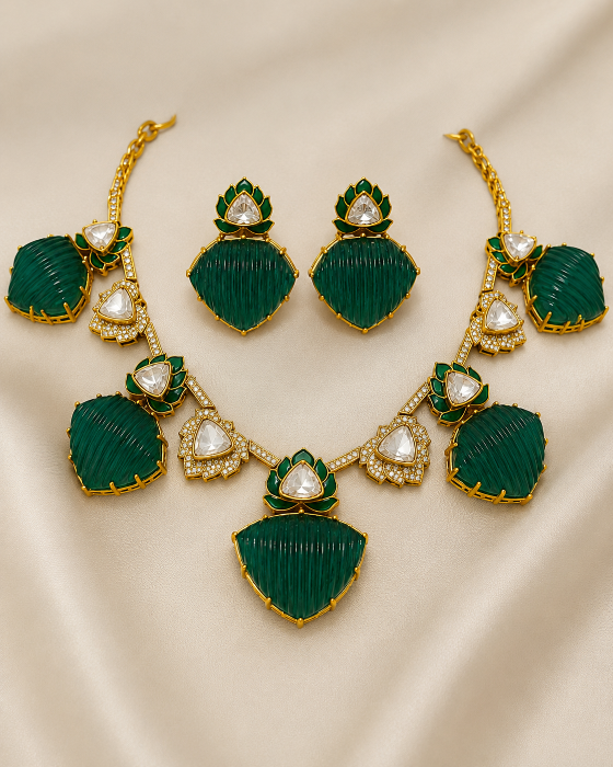 Emerald Green Kundan Lotus Statement Necklace Set with earring