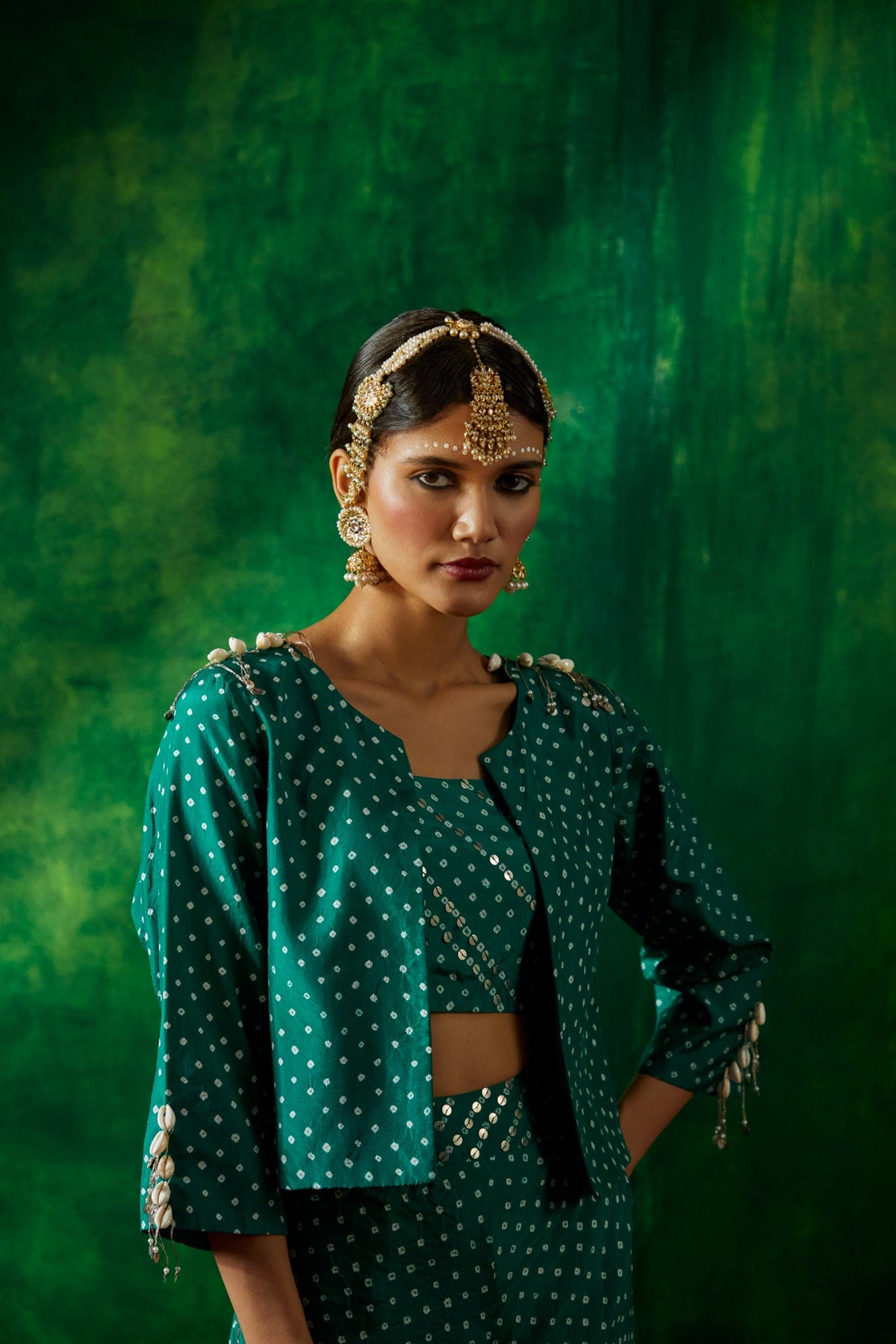 Short Bandhni blazer with bustier and flared pants