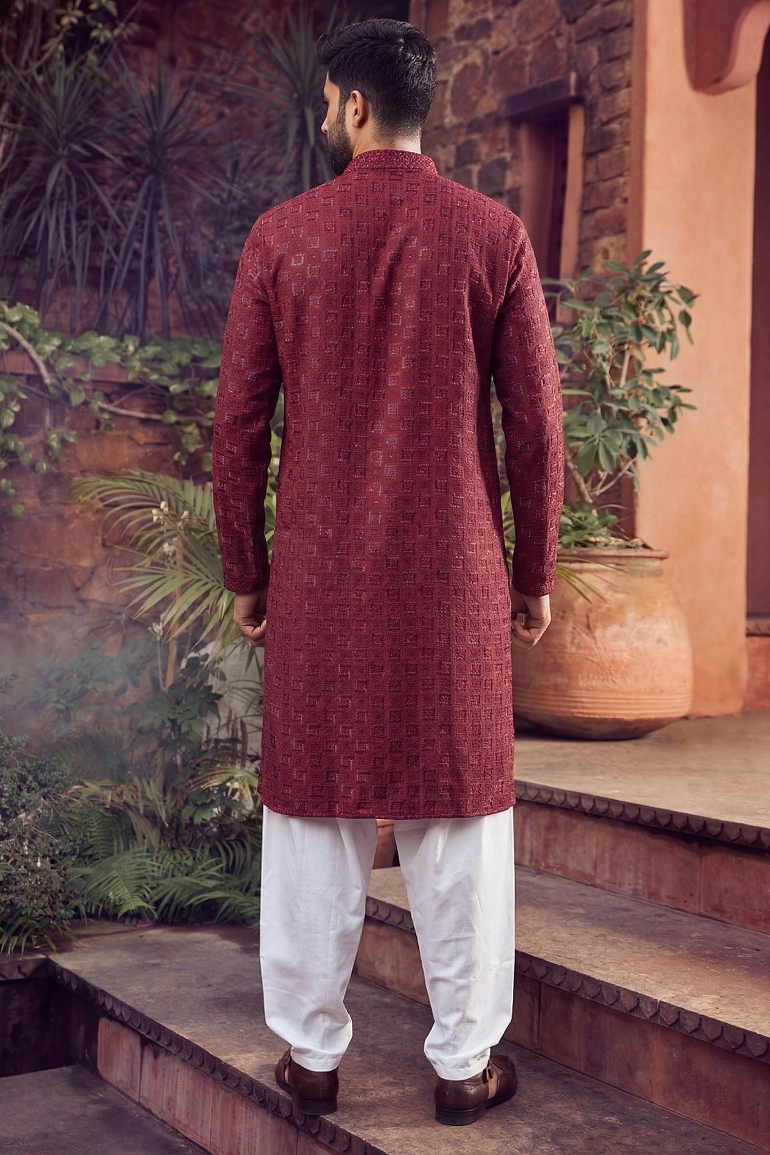Men's Viscose Rayon Cream Designer Embroidery Work Kurta with payjama