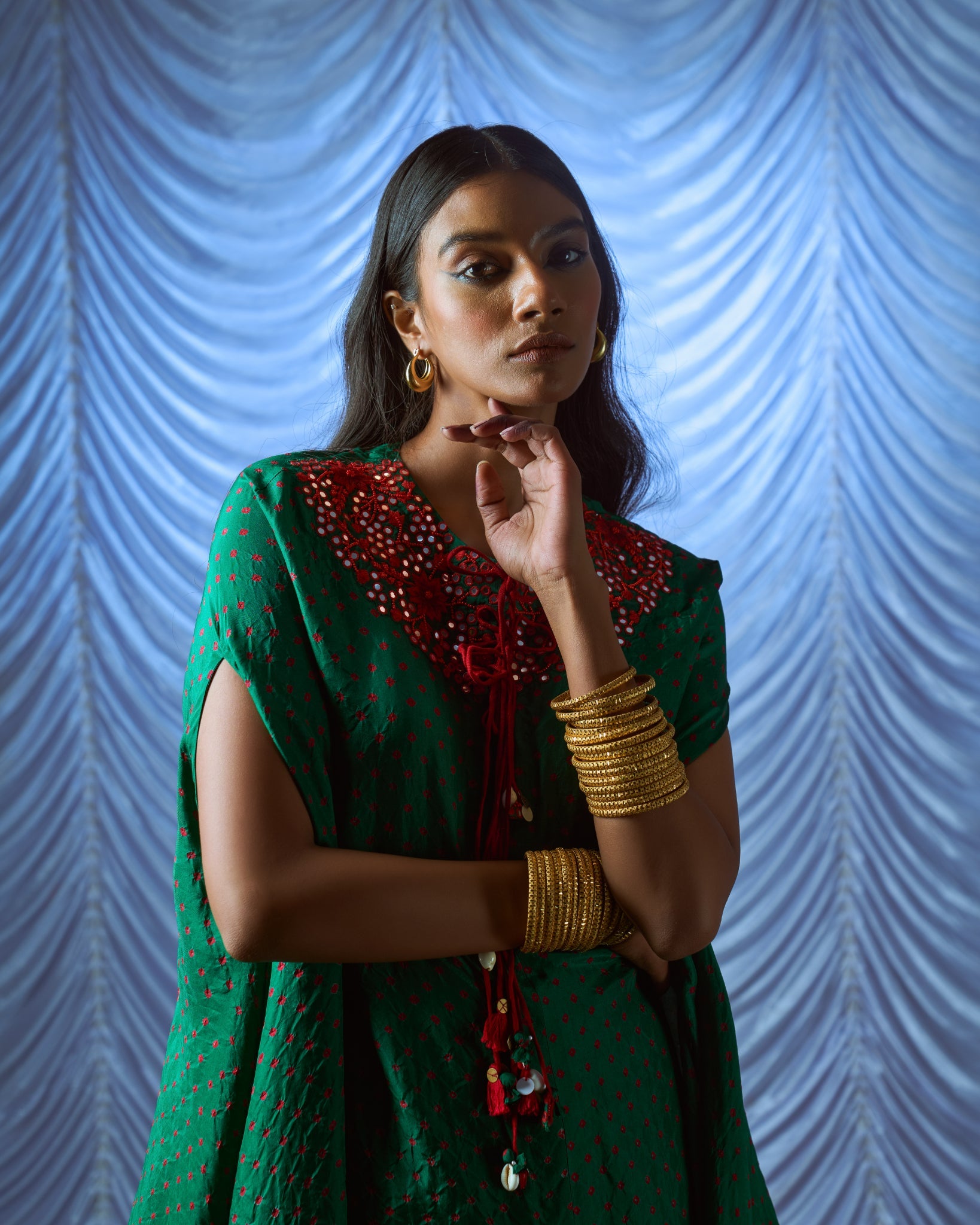 Bandhni cape set