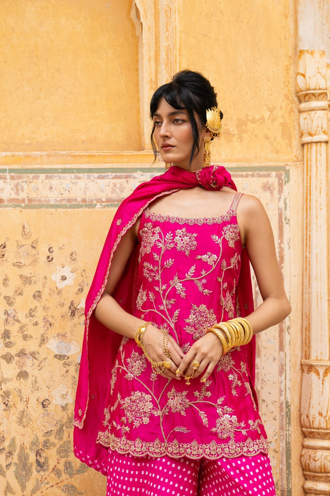 Strappy  bageecha sharara