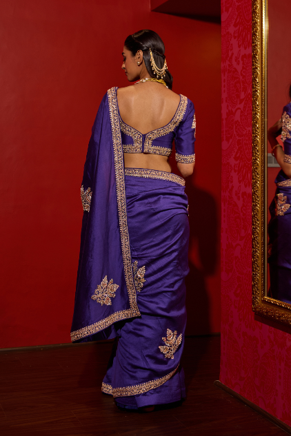 Anusha Saree