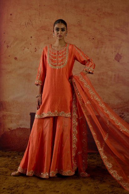 Parinaaz Sharara Set