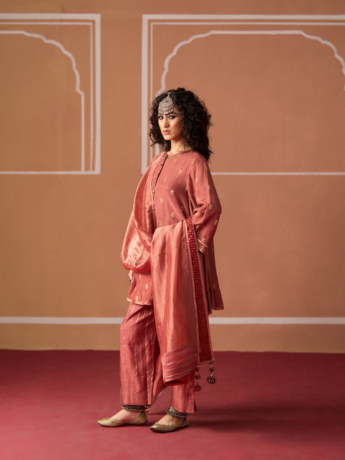 CHARU KURTA