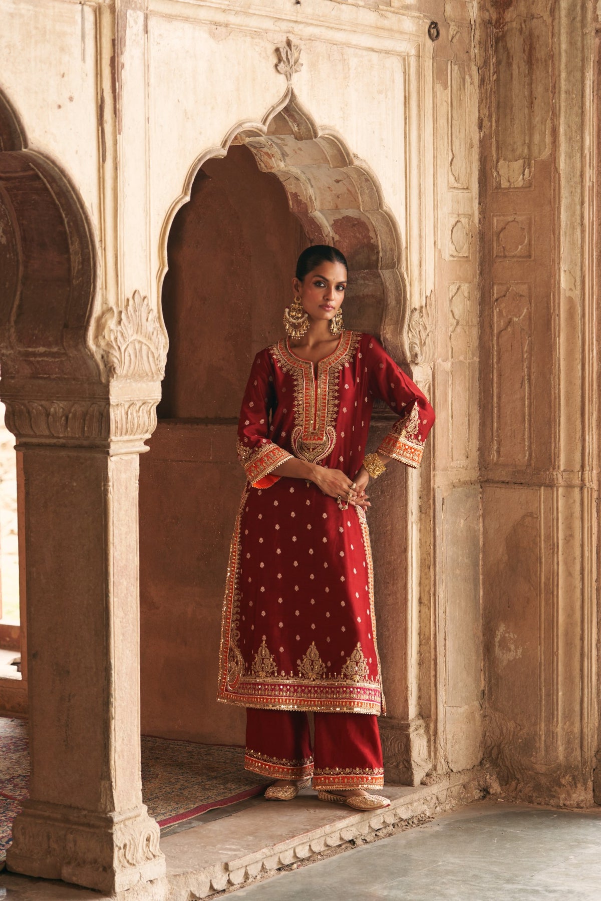 Deep Red Embroidered Kurta Set with Silk Organza Dupatta