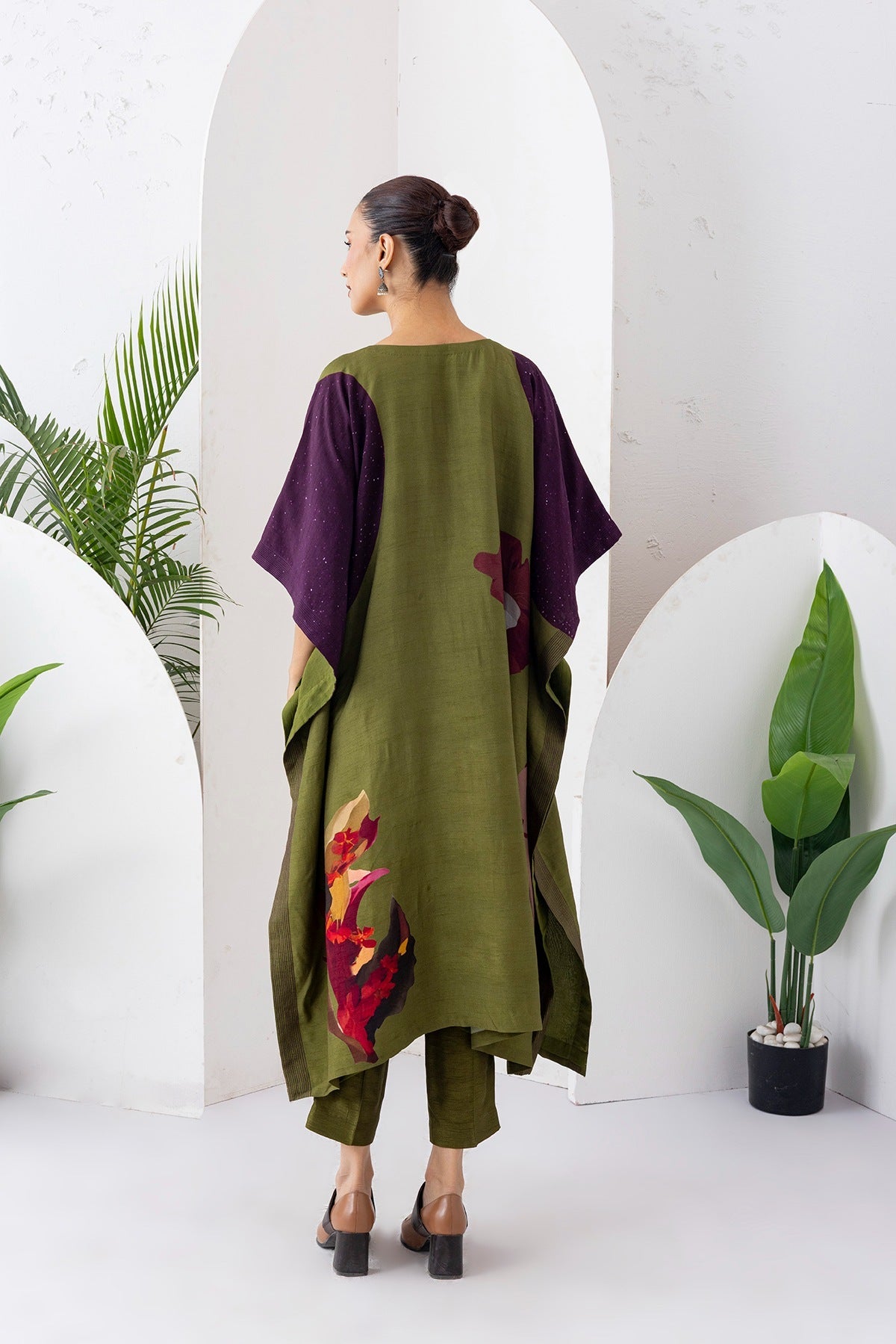 Leaf Green Viscose Dupion Printed Kaftan Set (2 PCS)