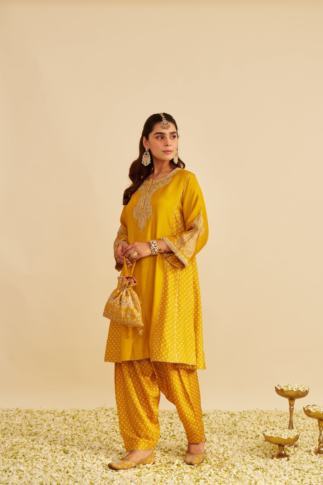 JERIAH - SHORT CHAUGA WITH SALWAR