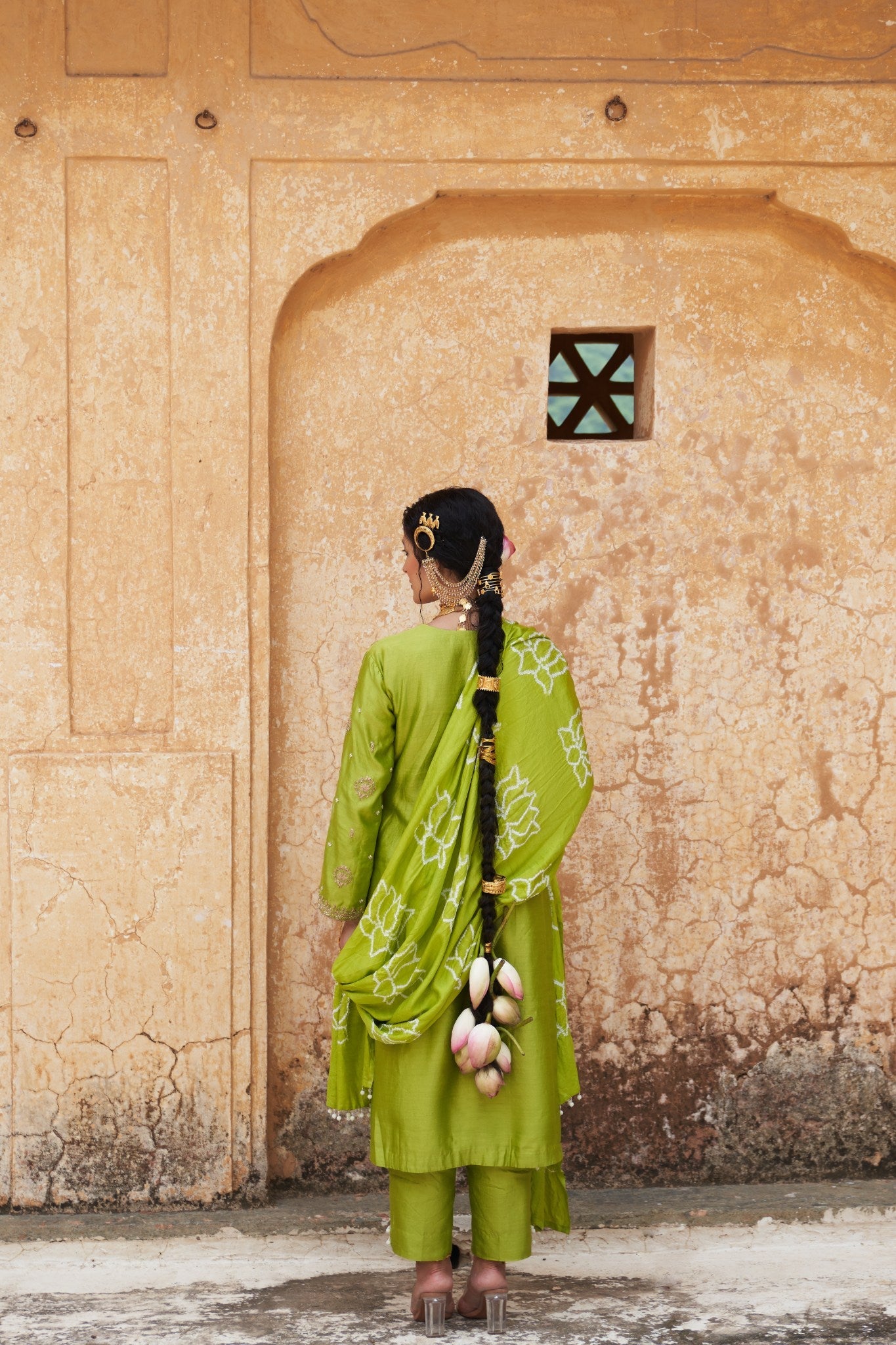 Kamal ka phool suit