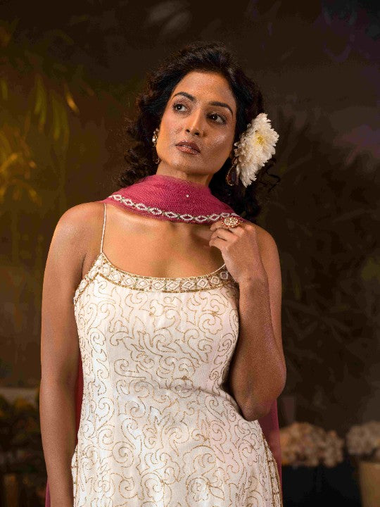 ivory silk chanderi spaghetti kurti,sharara set paired with onion pink dupatta - image 2