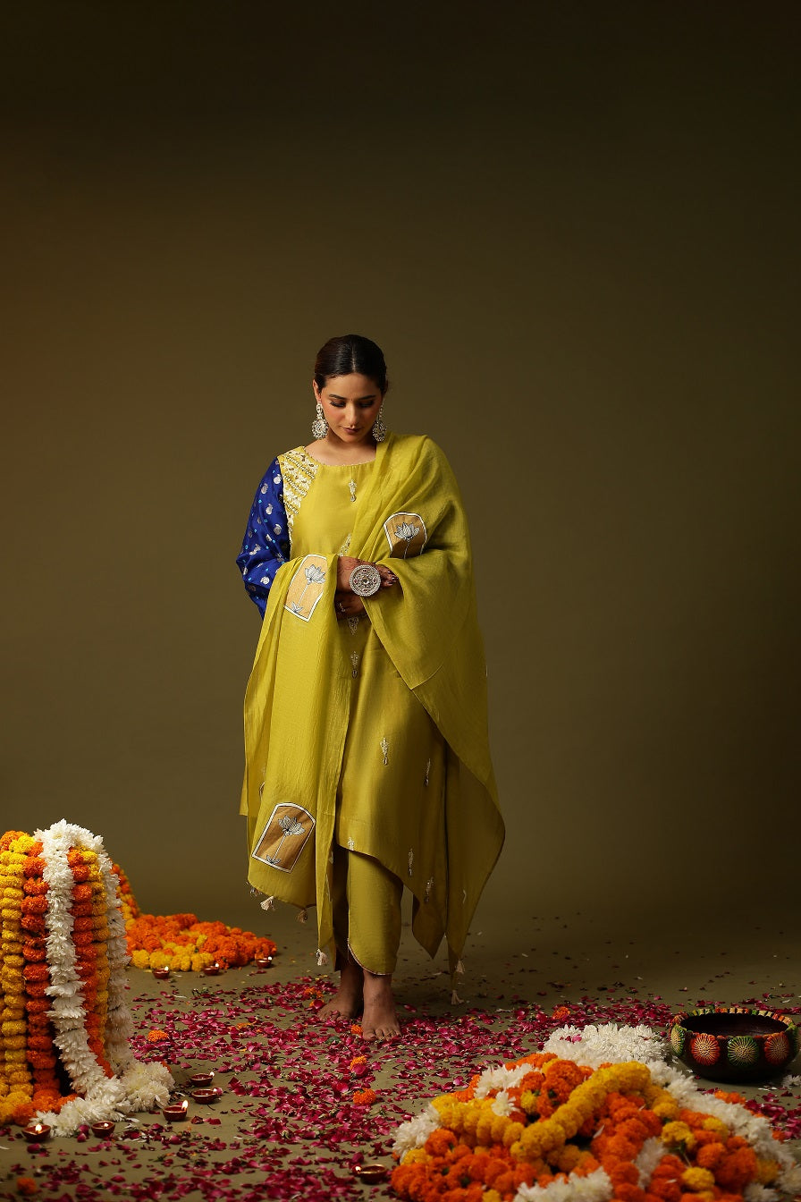 Yellow Handpainted kurta set