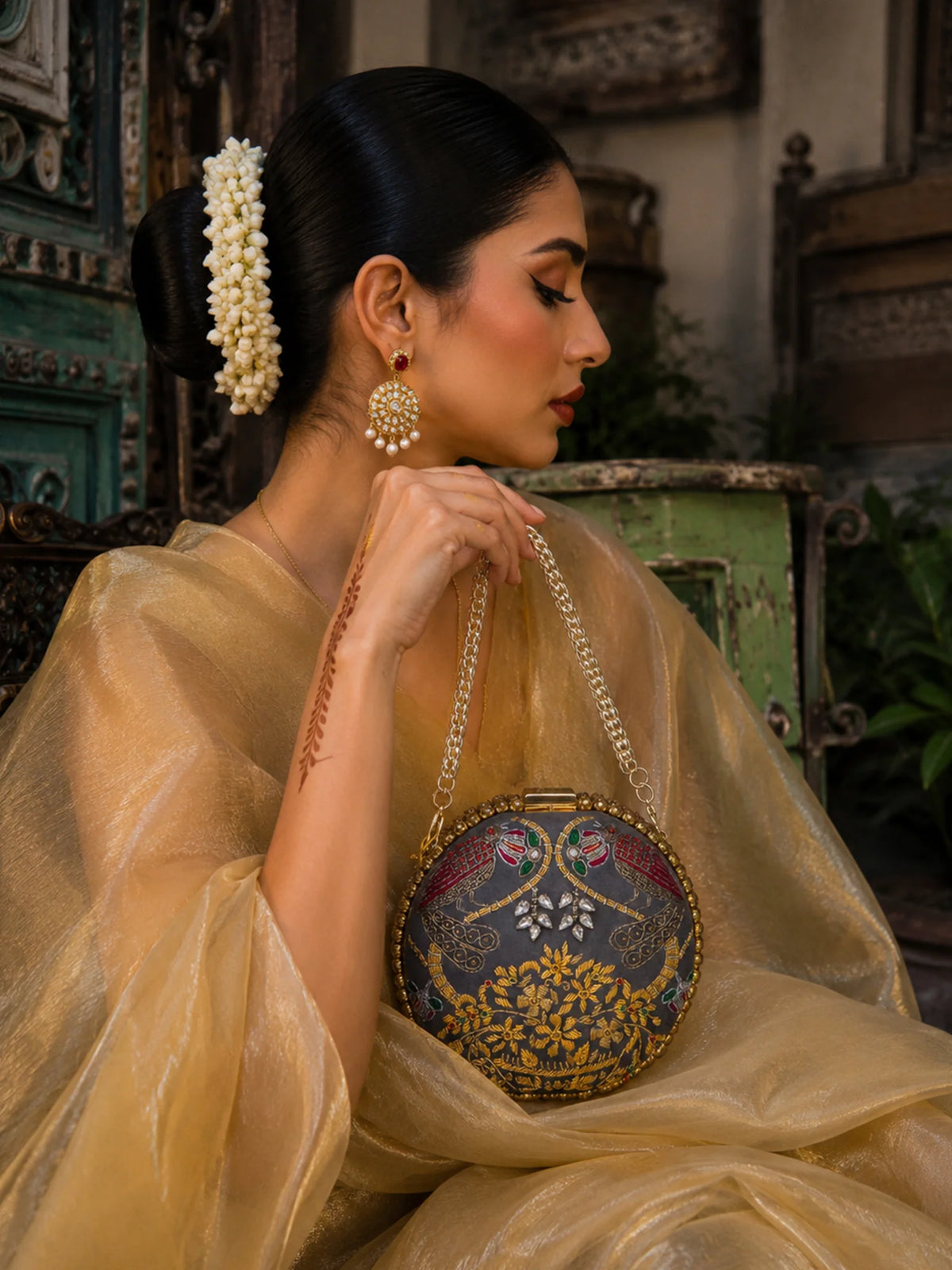 Zardozi Embroidered Clutch with Gold Chain