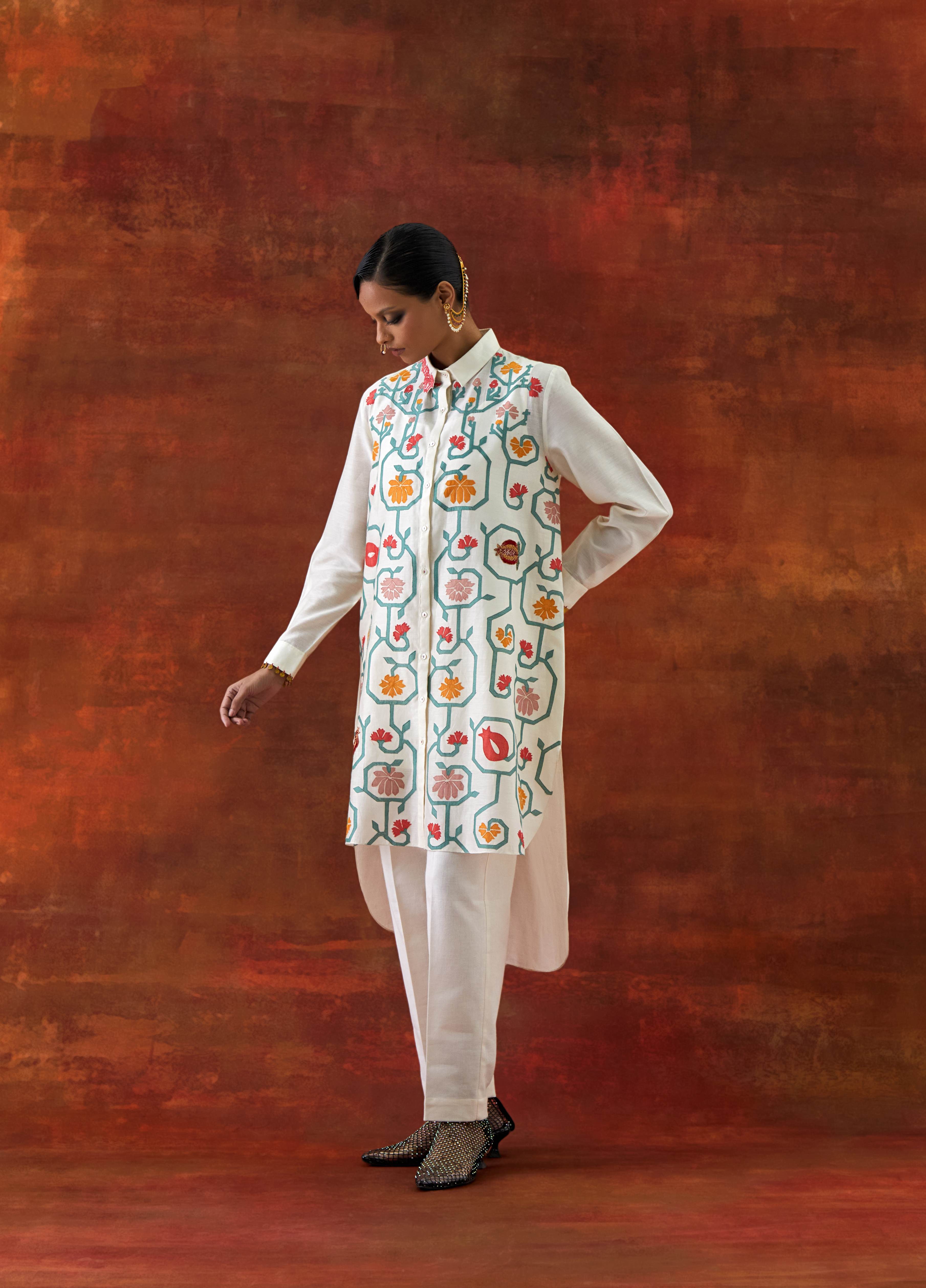 EMB SHIRT WITH INNER AND PANTS - image 2