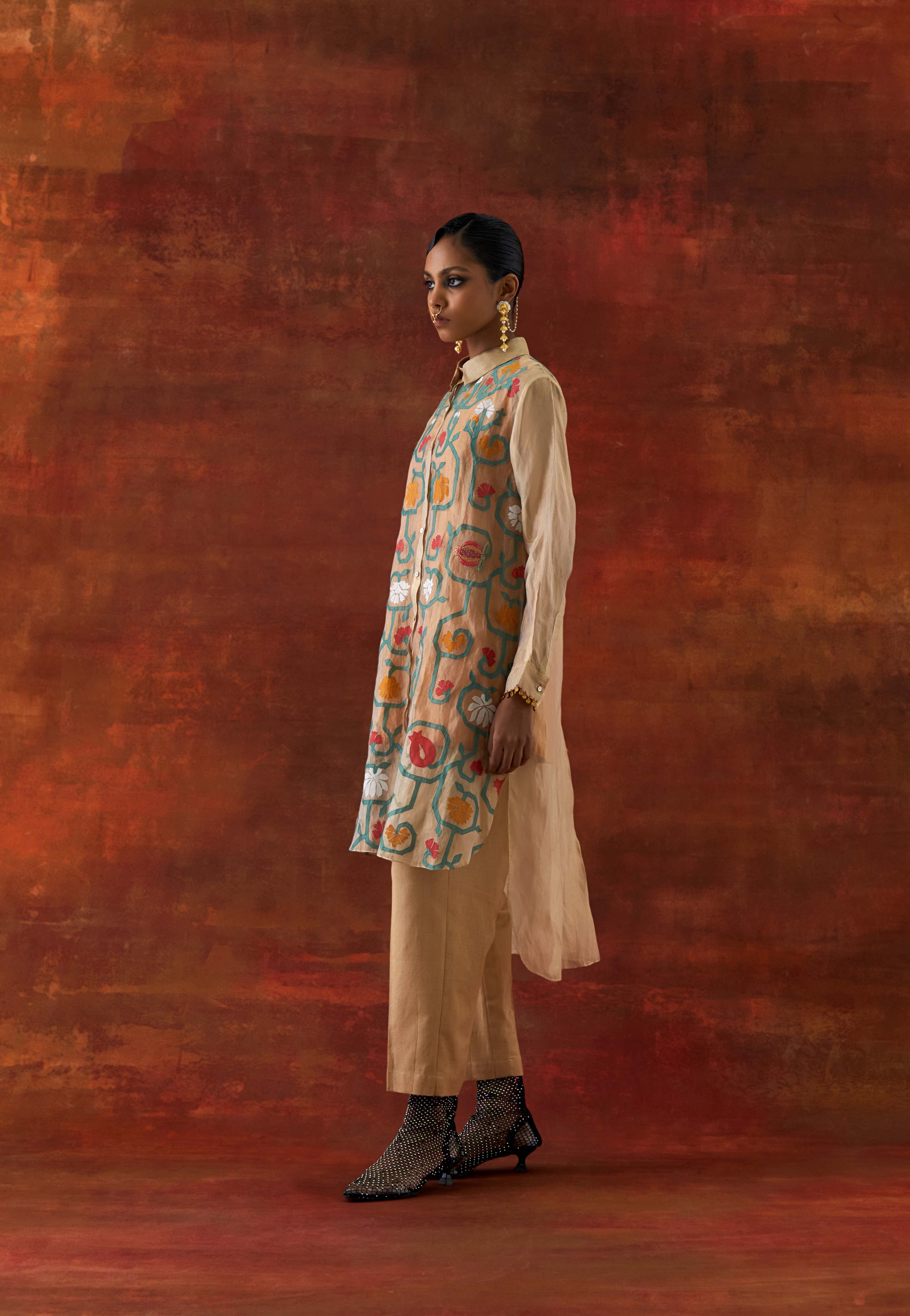 EMB GOLD TISSUE SHIRT WITH INNER AND PANTS - image 2