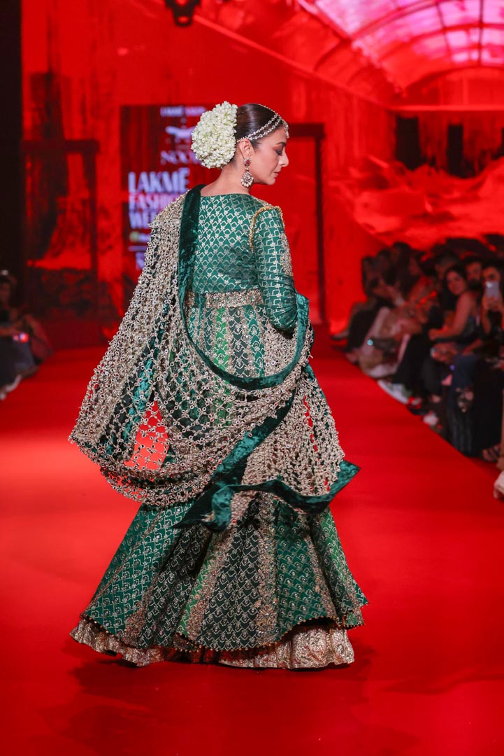 Vaidurya Anarkali Set