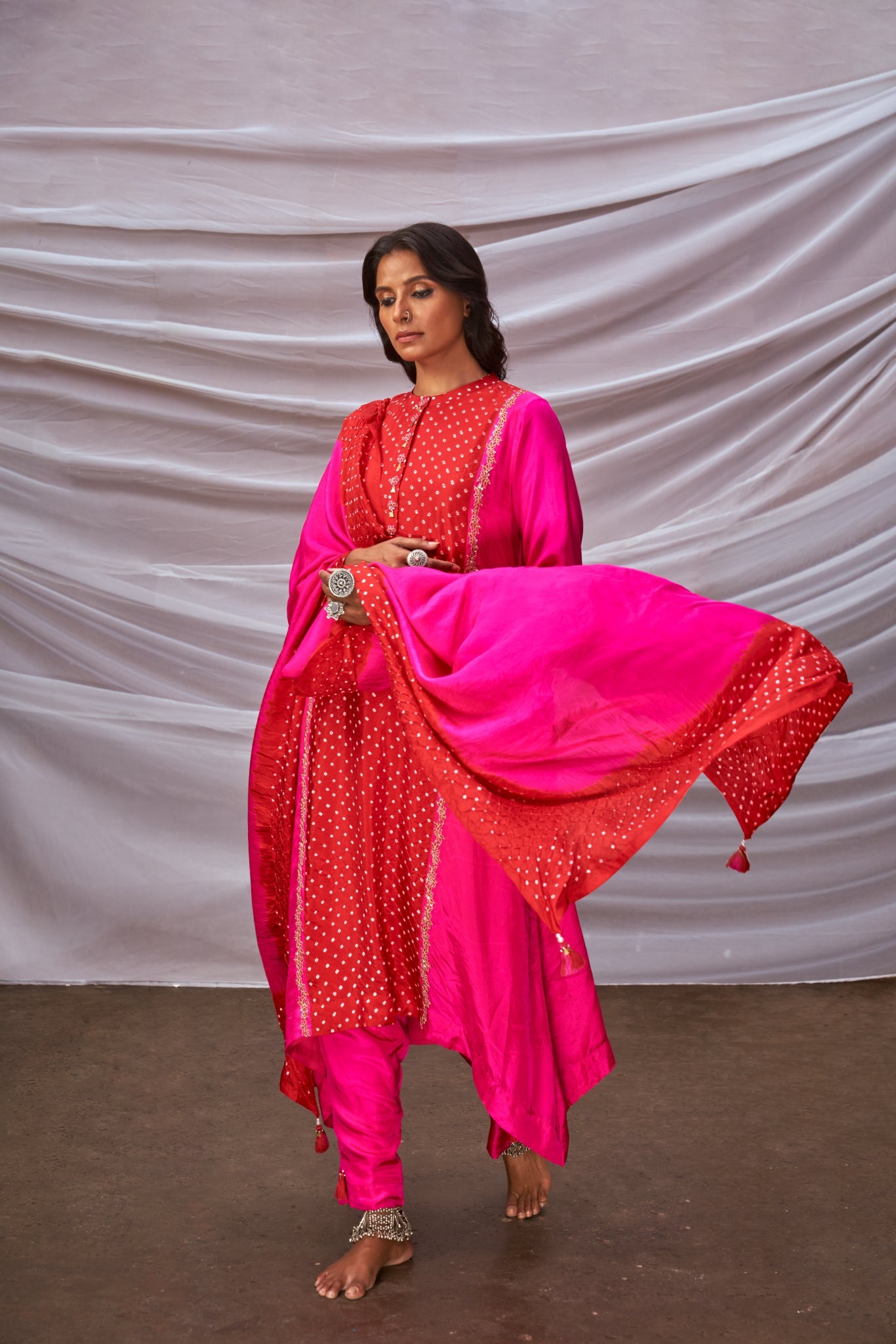Tie & Dye Bandhani Panelled Kurta Set With Zari Work