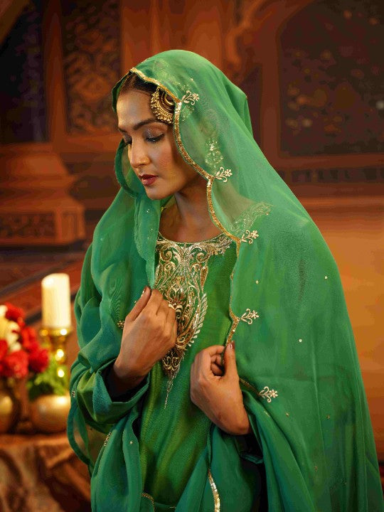 dual tone green chanderi silk gharara set - image 2