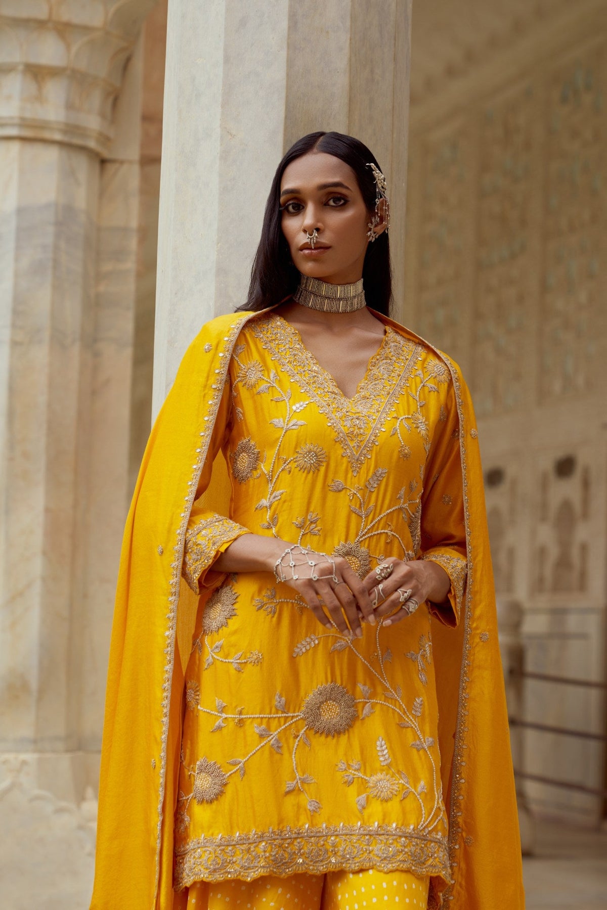 Sunflower sharara