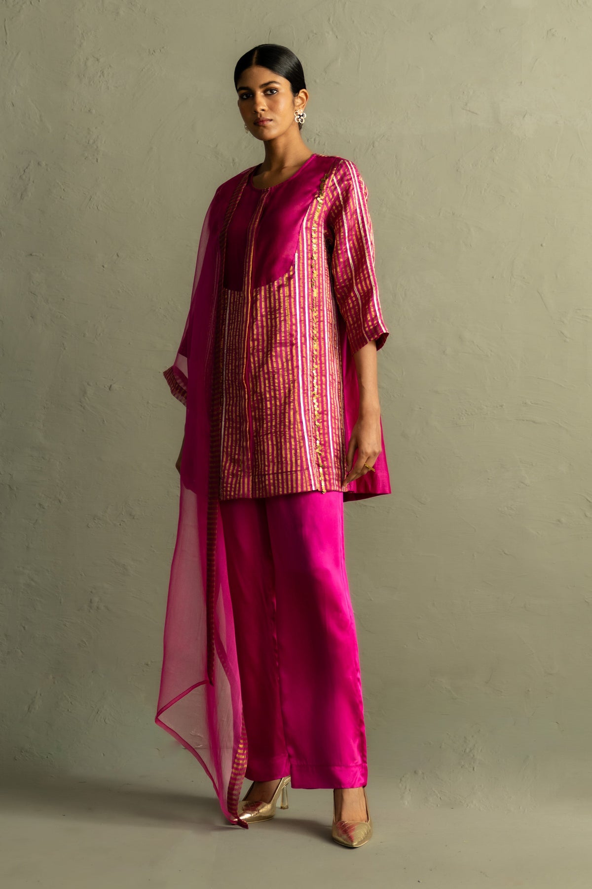 Ojas Tissue Stripe Short Kurta Set