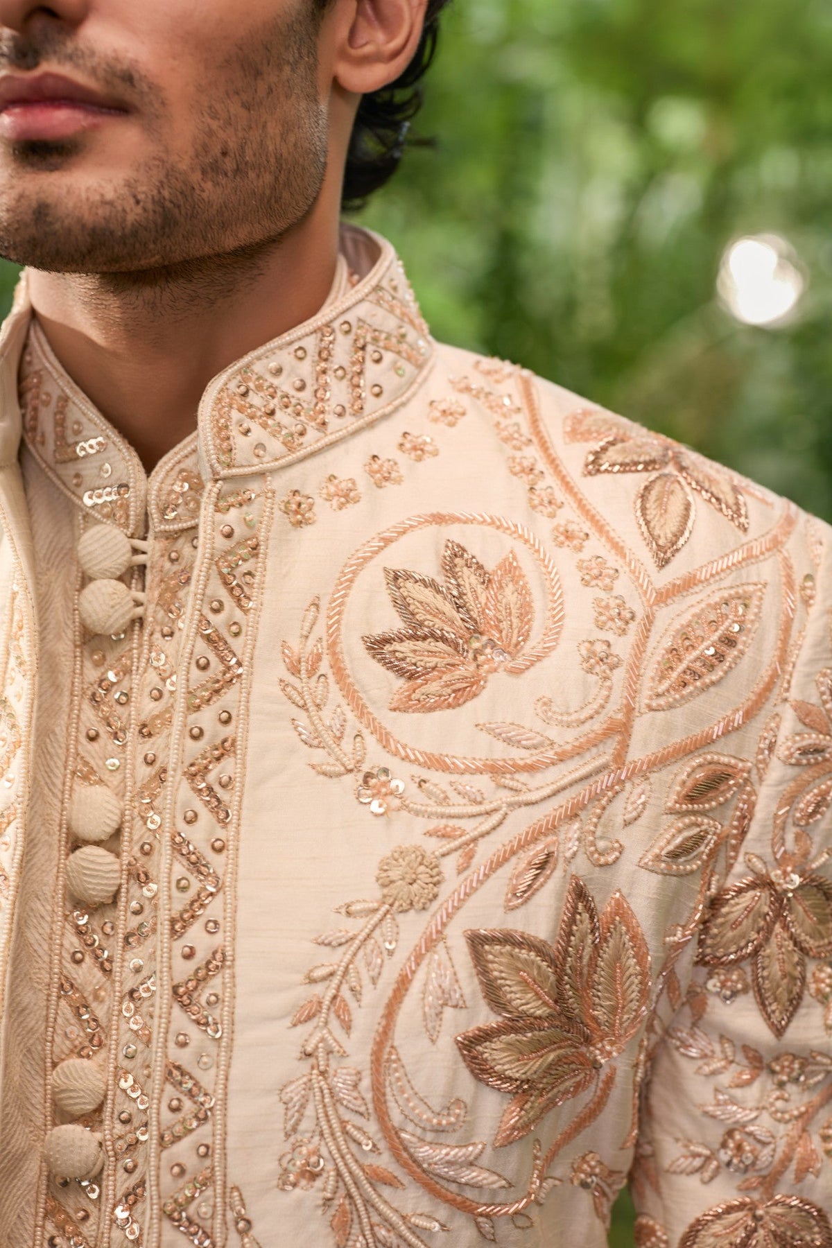 Vanraj Élite — The Royal Tapestry Jacket Set