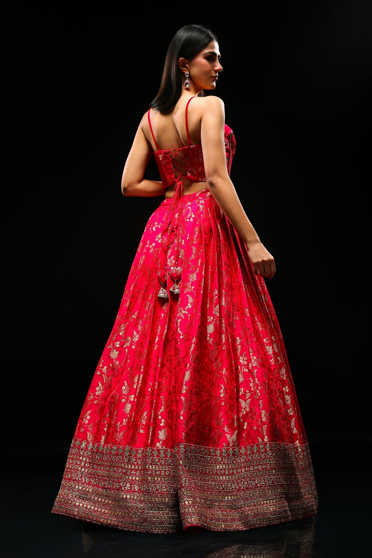 rani-jacquard-lehenga-set