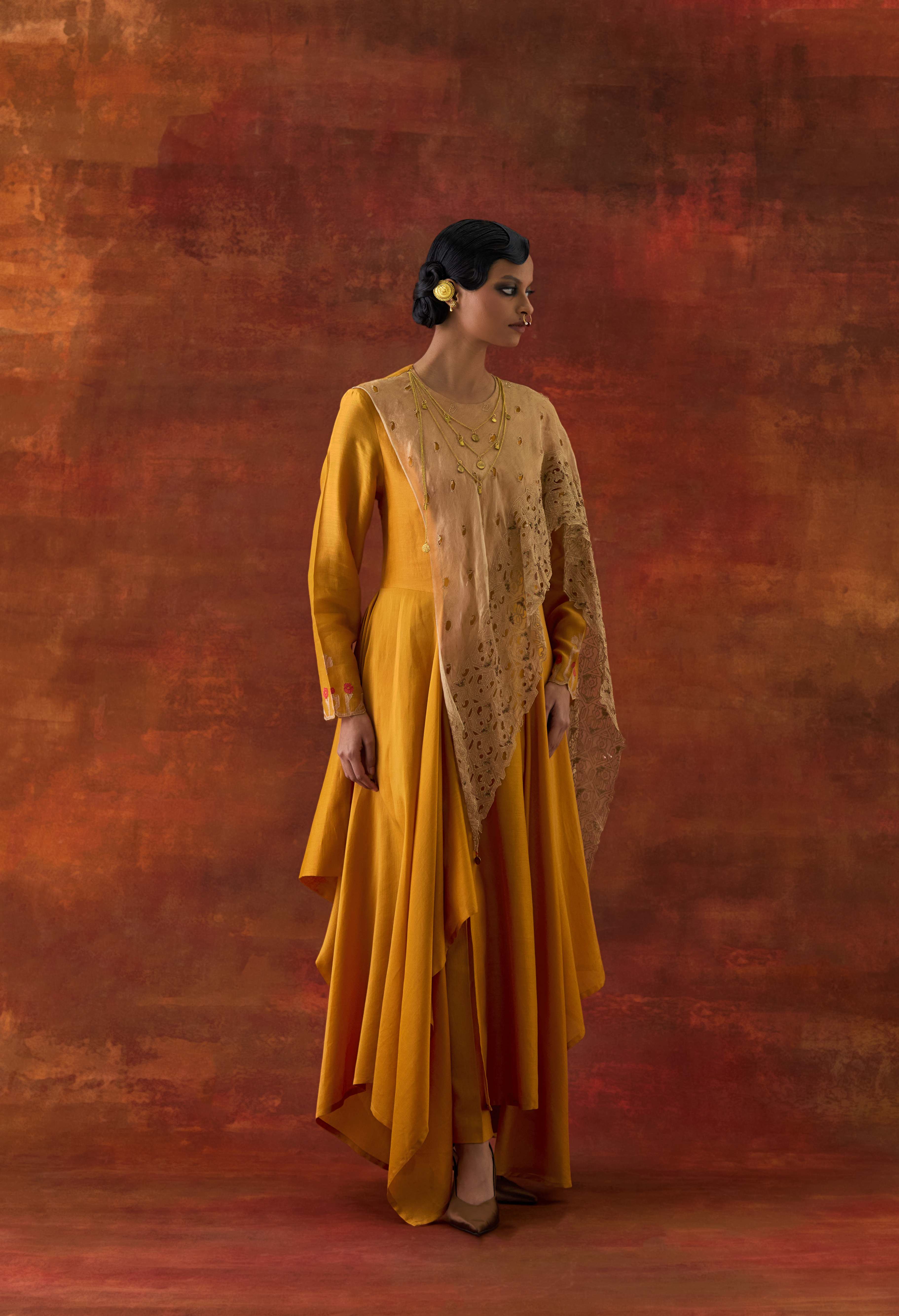 EMB GOLD TISSUE ATTACHED DRAPED KURTA WITH PANTS - image 2