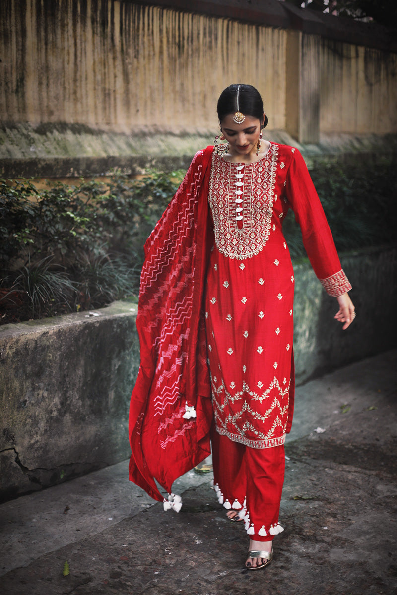 embroidered kurta set with bandhni dupatta