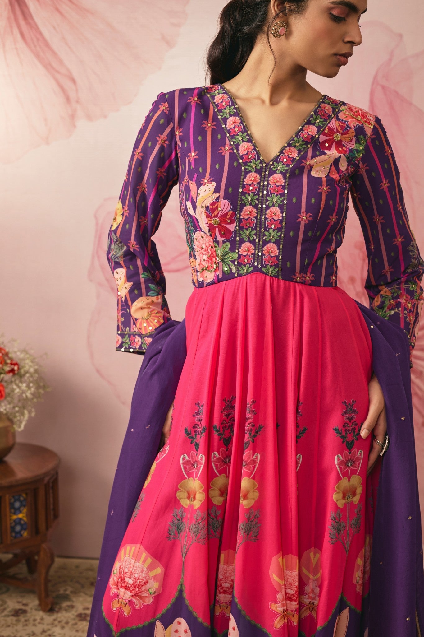 VIOLET FLORAL PRINTED COLOR BLOCK GOWN SET