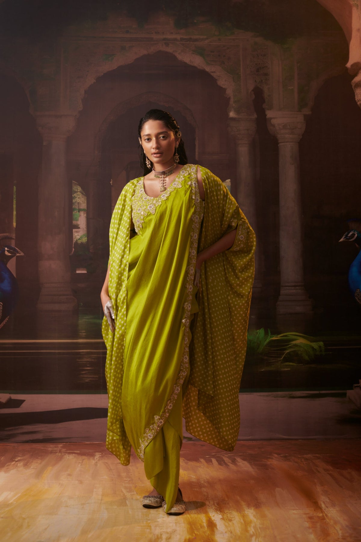 Rimjhim 5 pc bandhni cape set