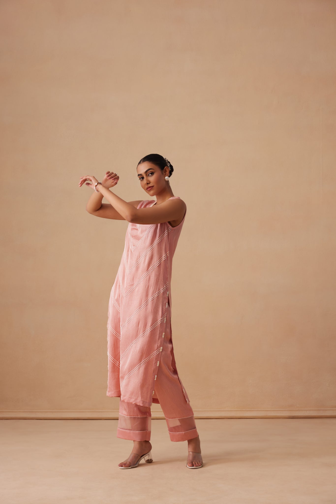 Abeer Set
