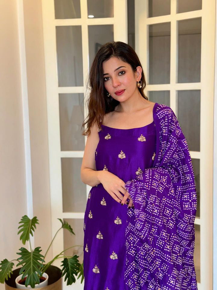 Spaghetti Kurta Set With Bandhani Dupatta