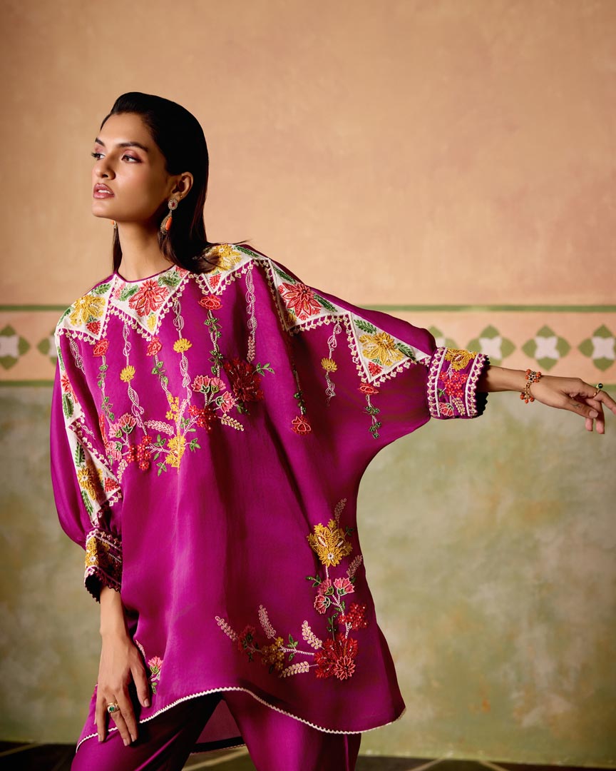PURPLE EMBROIDERED KIMONO TUNIC