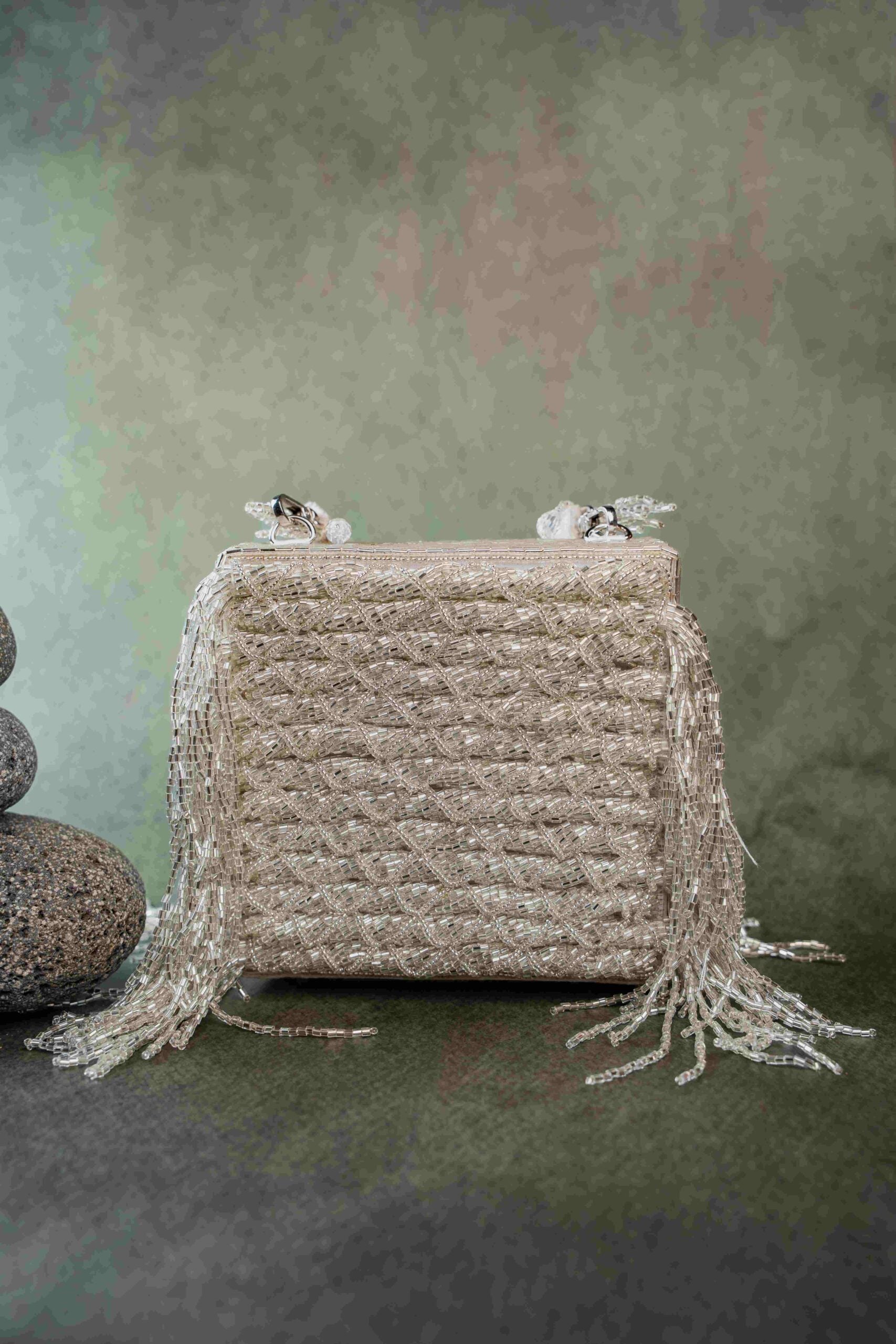 Weave Fringe Kasse Silver