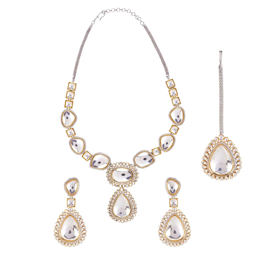 Vivinia By Vidhi Mehra Silver Plated Gold Womens Kundan Short Necklace Set with Pair of Earrings VN231