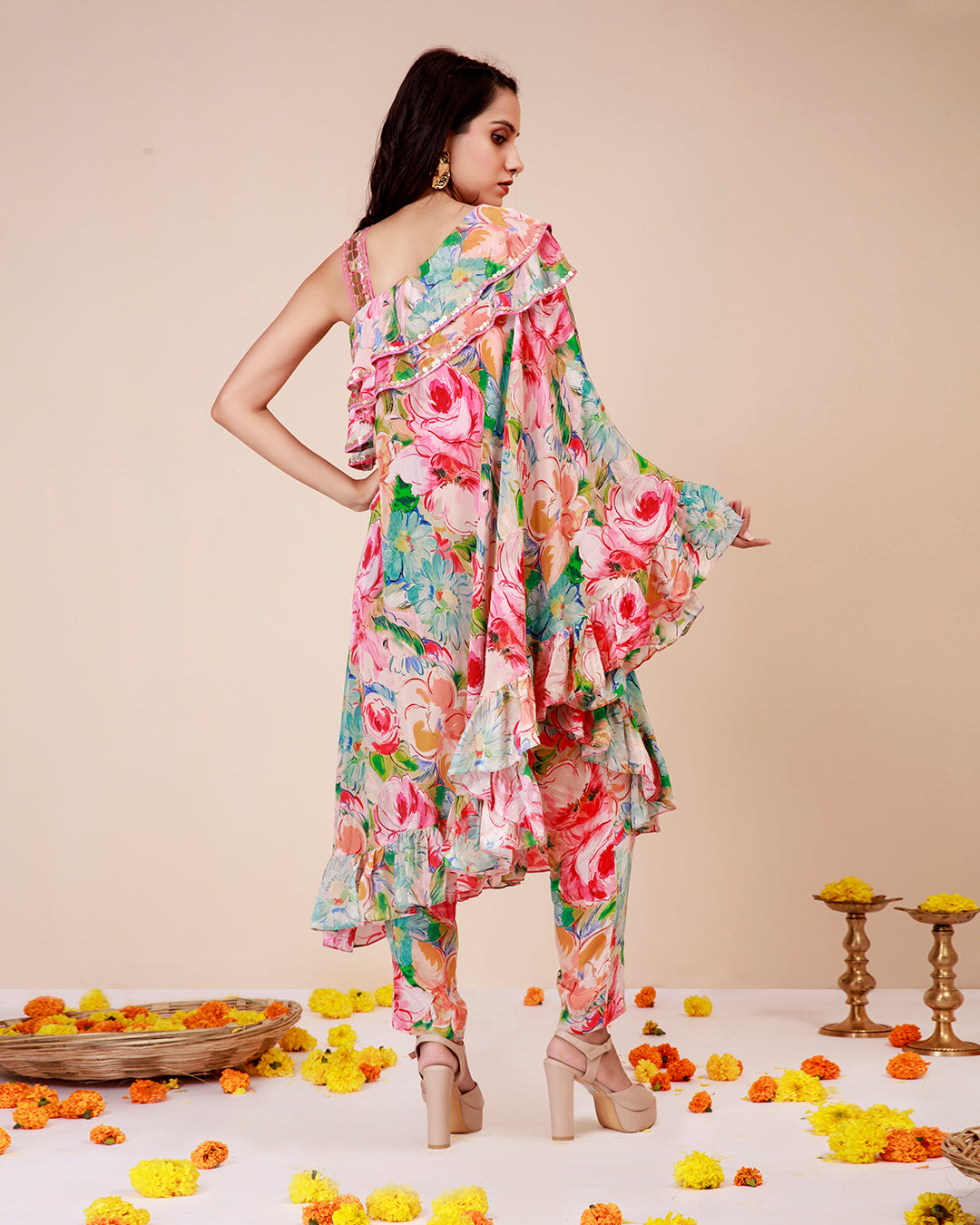 Bold floral frill set