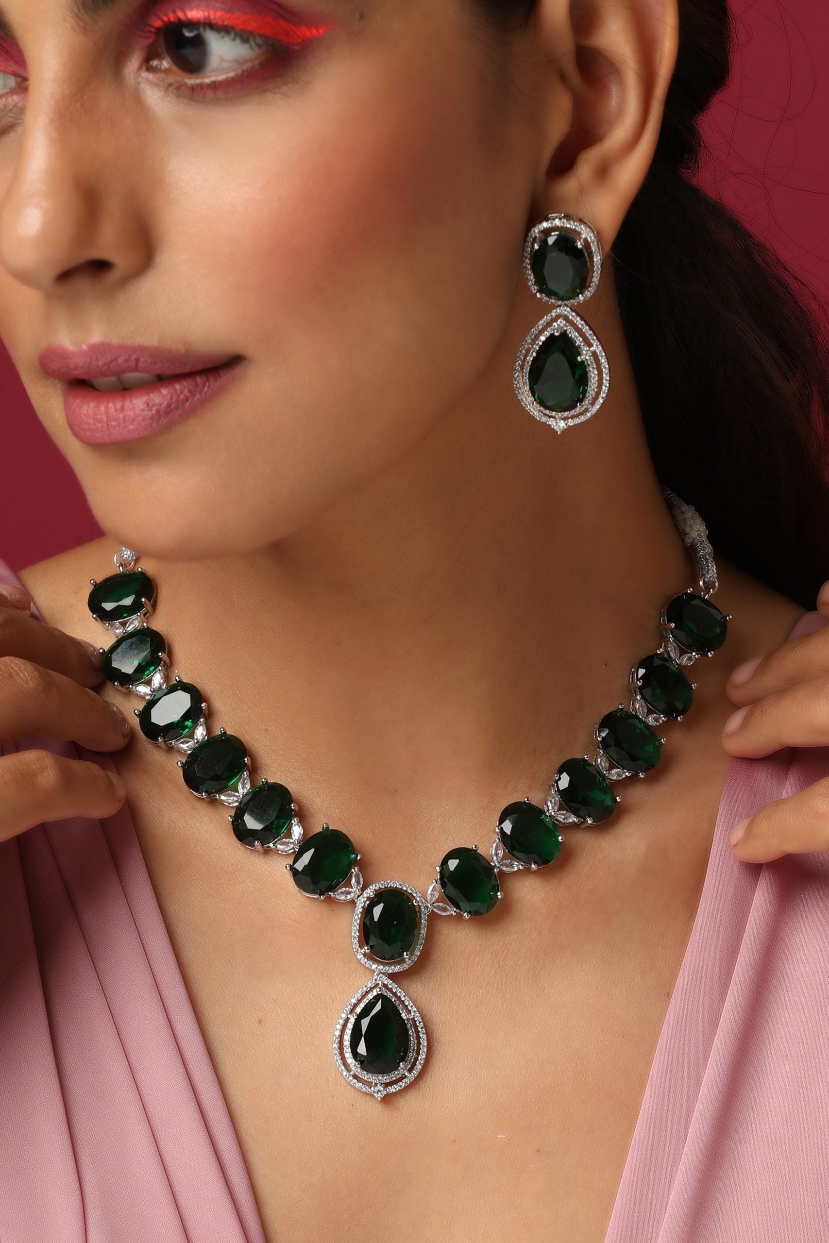 Emerald Silver Tone Zirconia Necklace Set