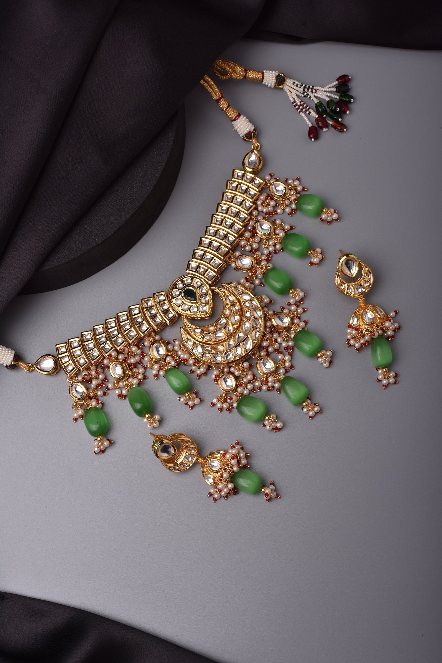 Green Gold Tone Kundan Necklace Set