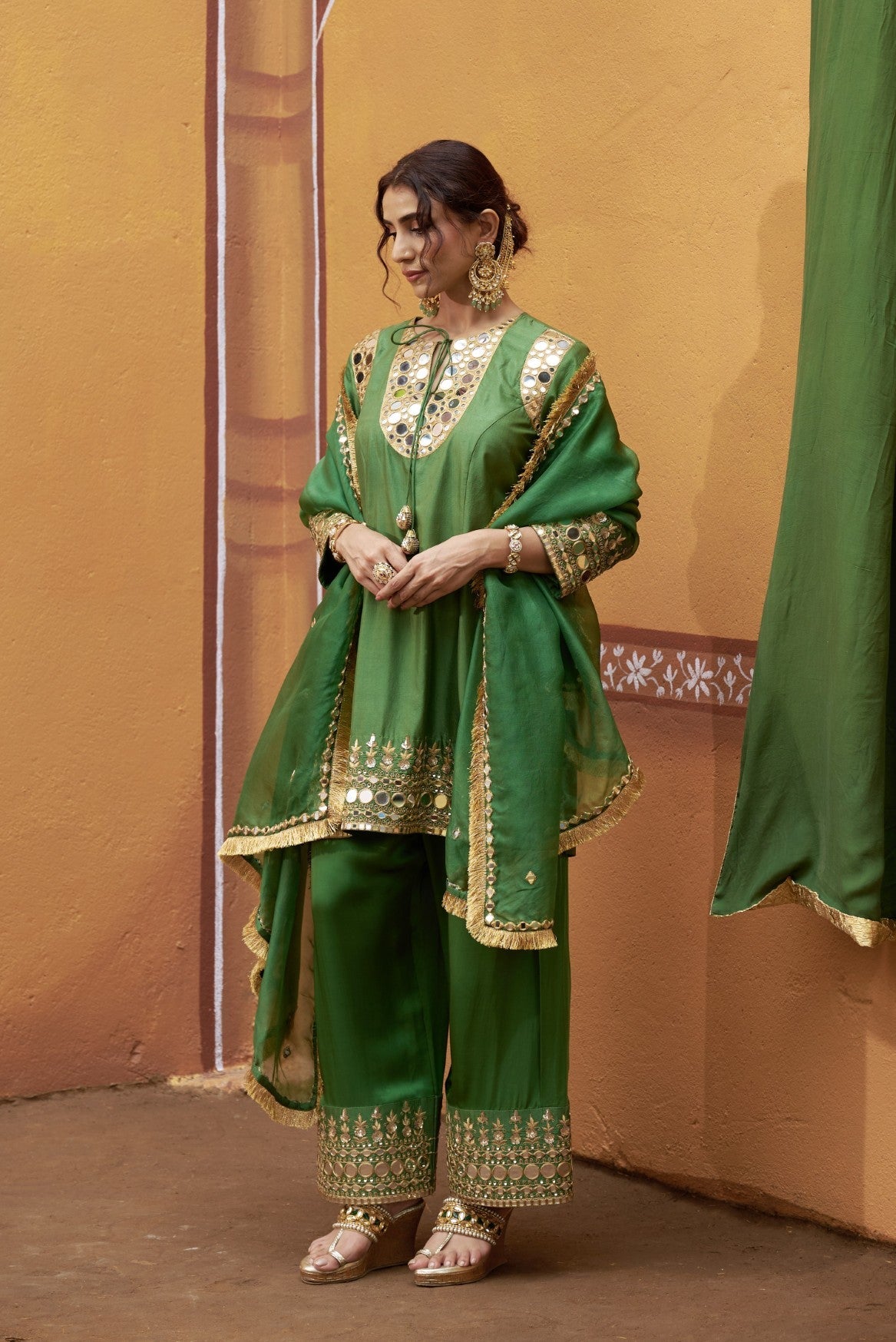 mirror work hand embroidry  green kurta set