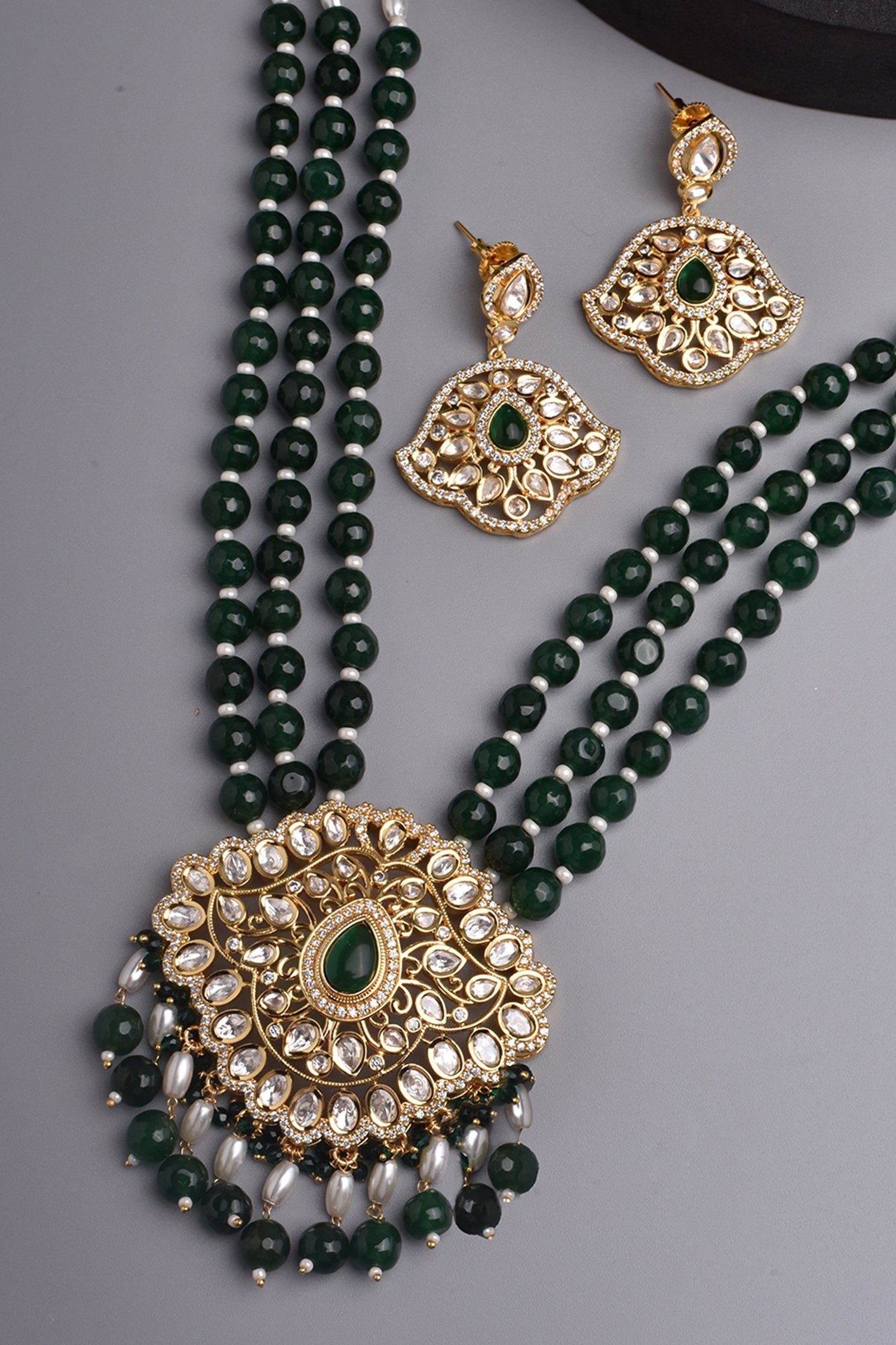 Green Gold Tone Polki Necklace Set