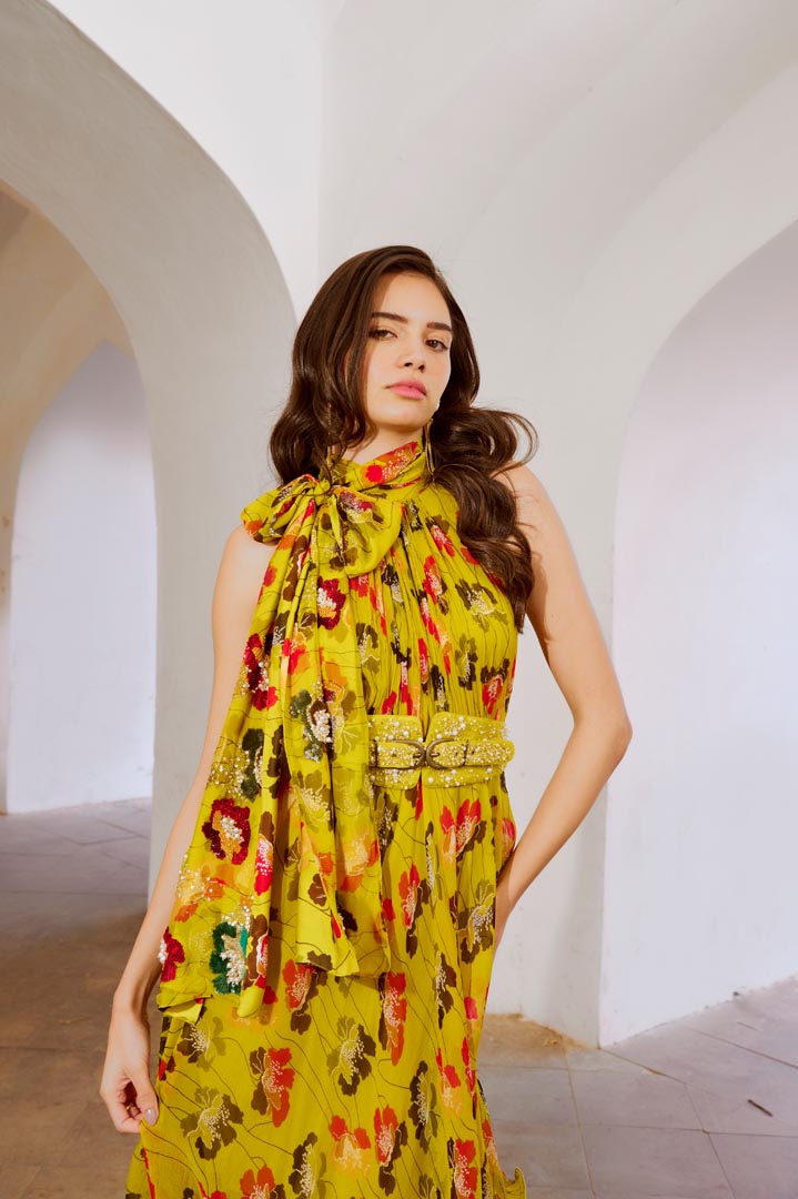 Image of Gulbahar Bumble bee green halter maxi with seperate bow & belt set.