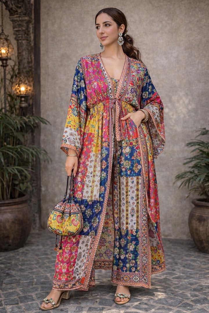 The Sunlit Courtyard Set