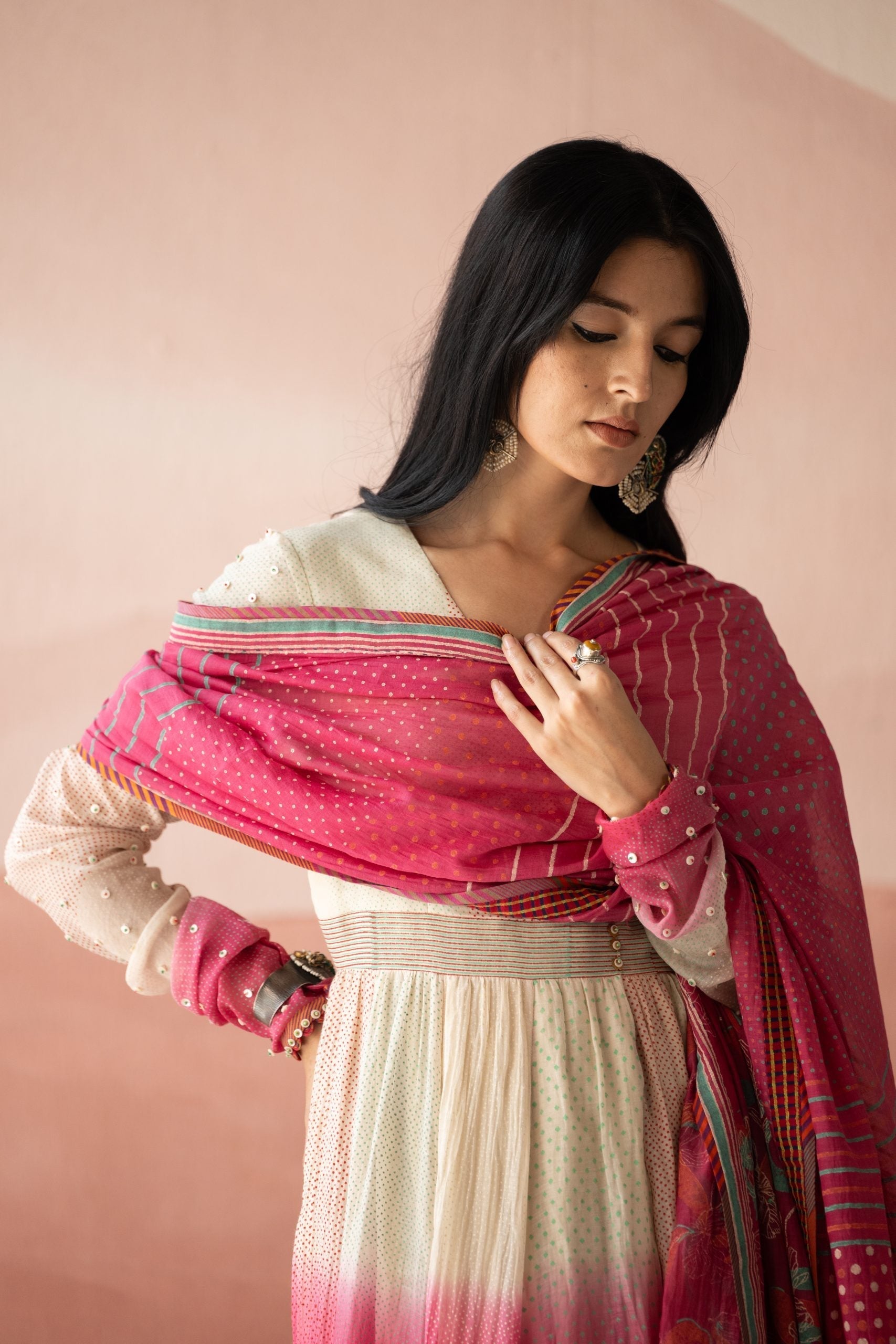 Image of LAILA KURTA