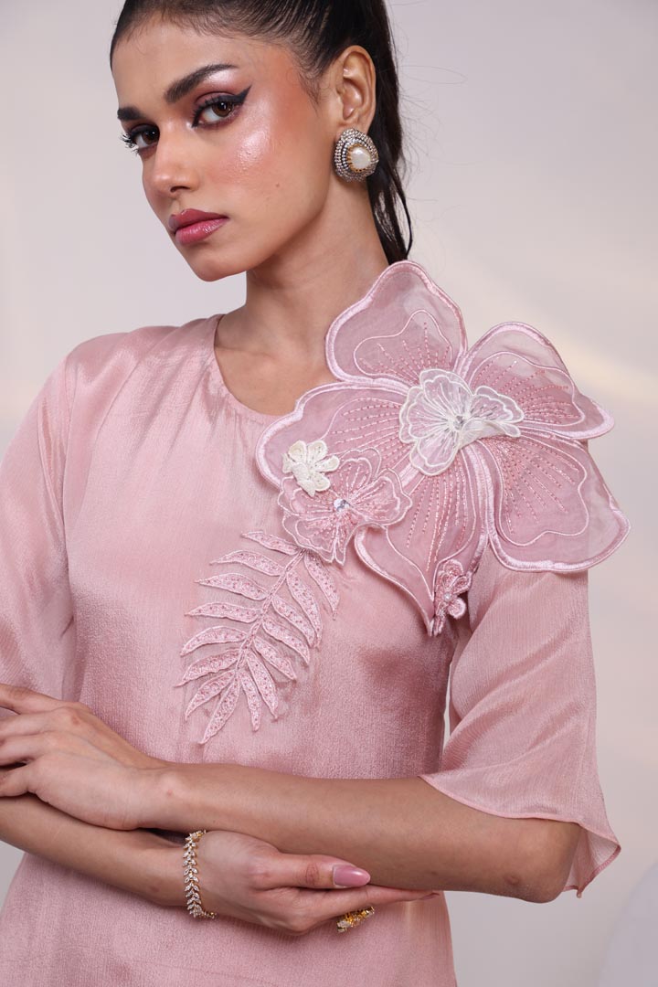 Bold Petal Ensemble SED10
