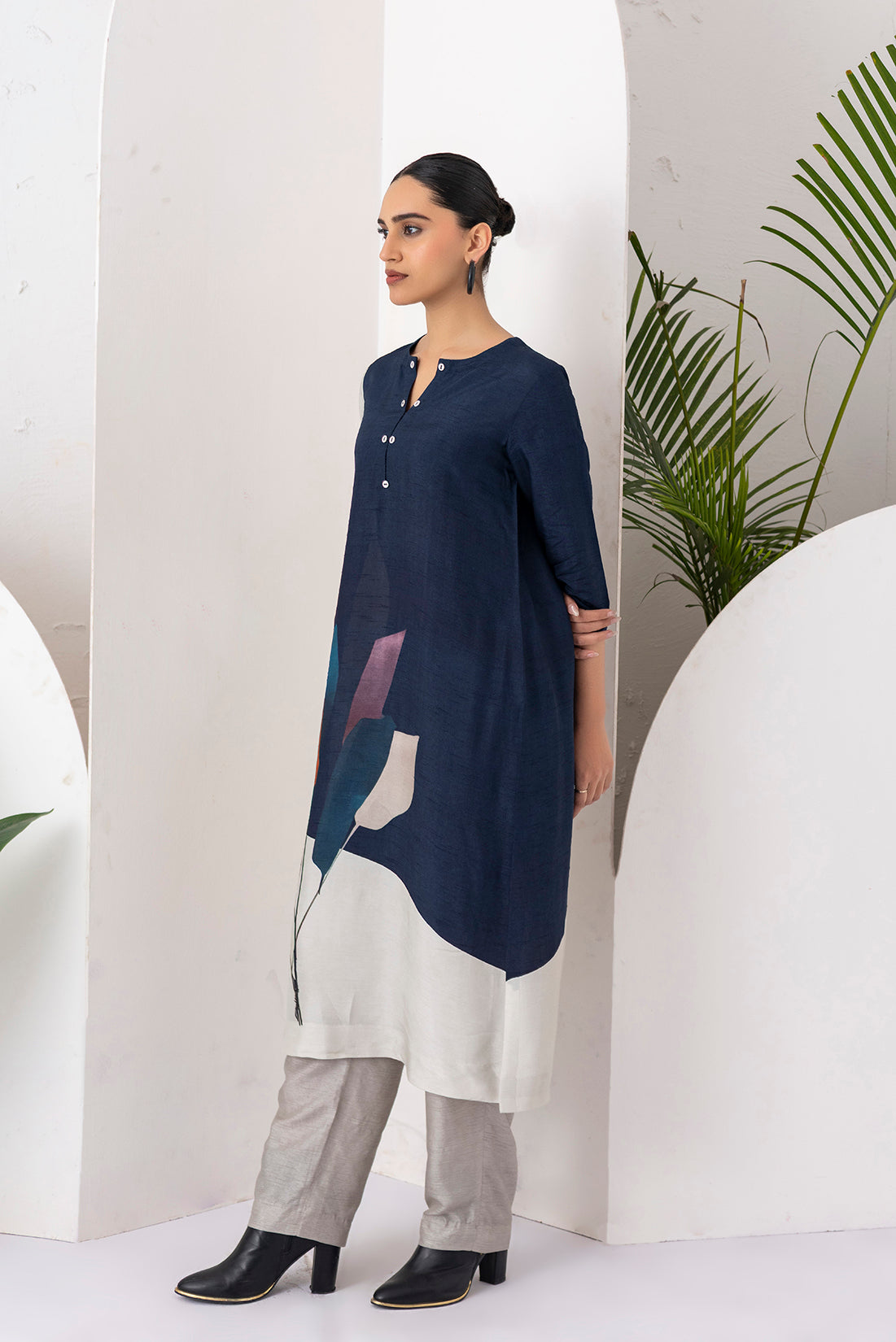 Blue & Ivory Viscose Dupion Printed Tunic (1 PC)