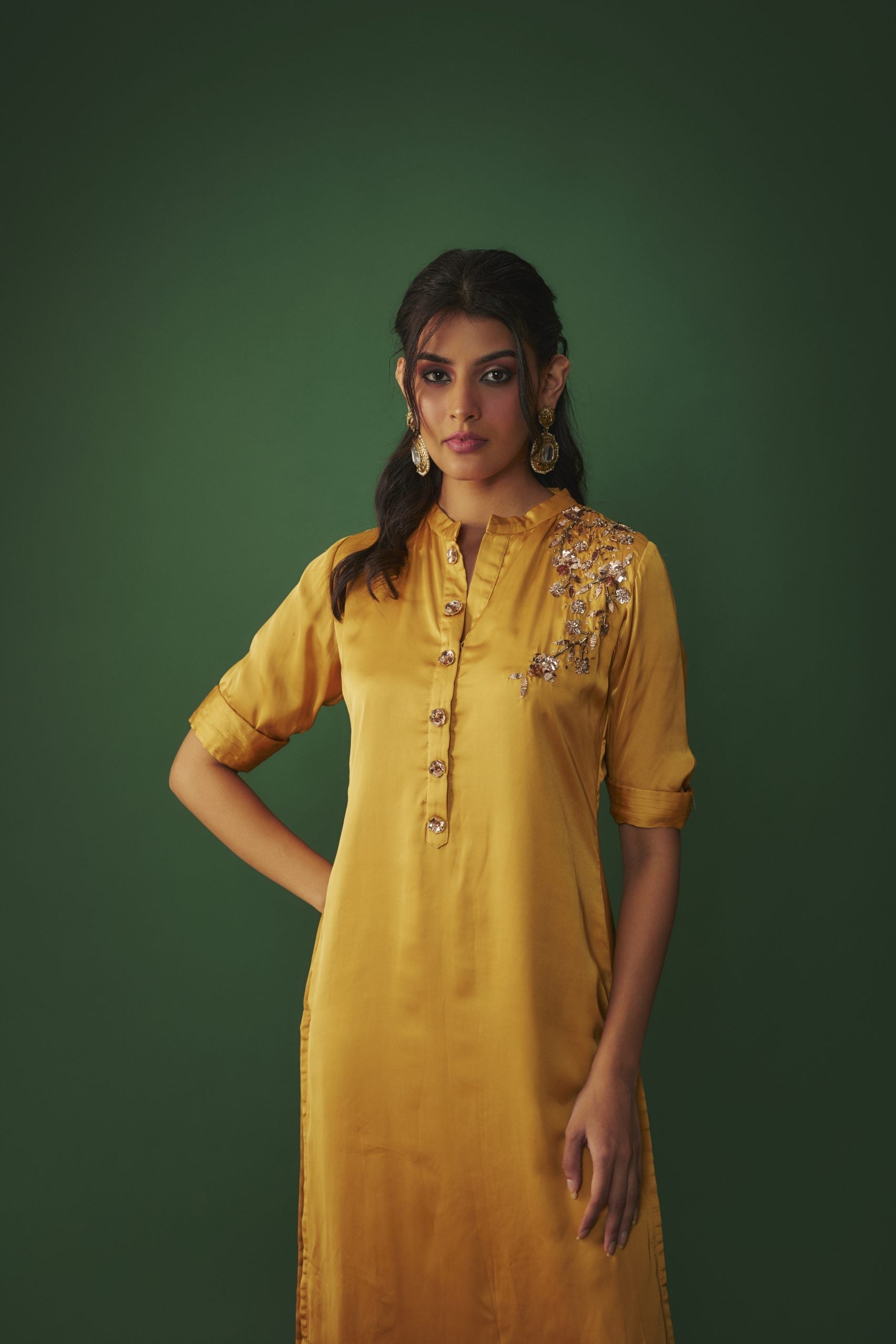 Image of MUSTARD YELLOW MUKAISH EMBRODIERED KURTA AND PANTS SET