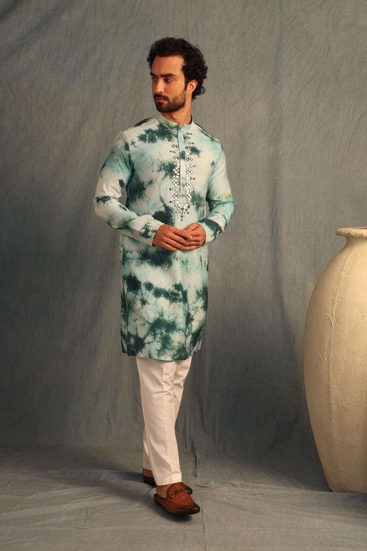 Image of Limelight dyed green Kurta Set