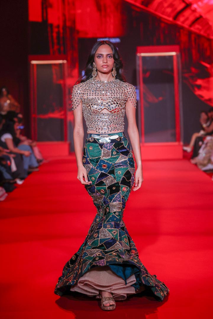 Ratnanjali Lehenga Set